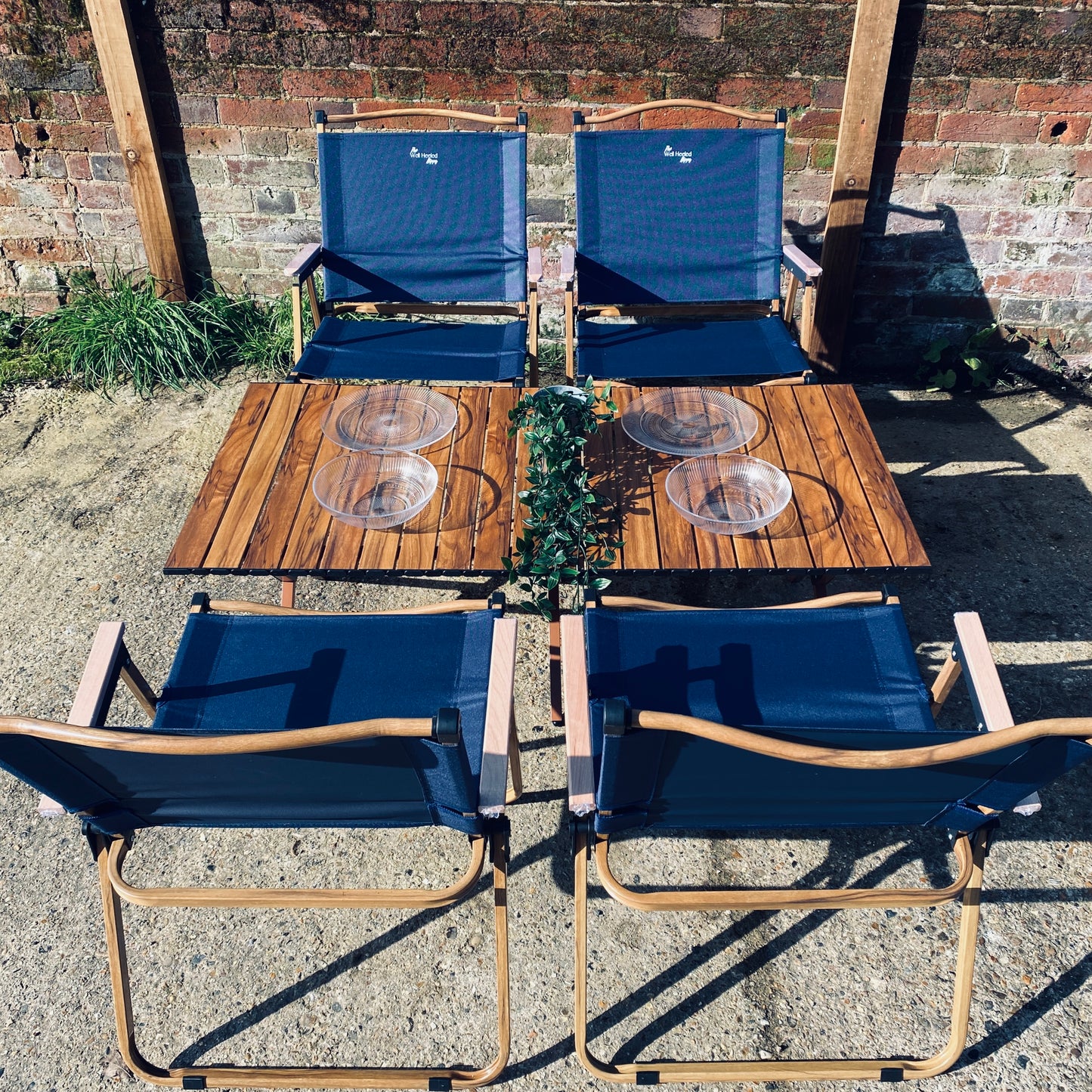 Safari Dining (Set for 4 people)